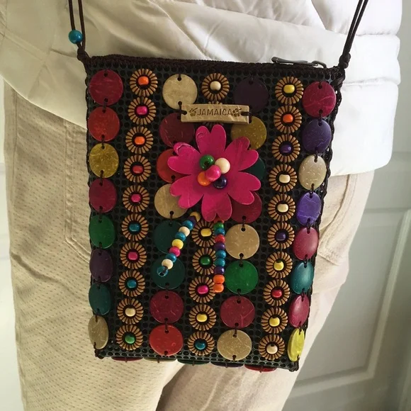 Jamaica 🇯🇲 handmade coconut 🥥 crossbody purse - Picture 1 of 6